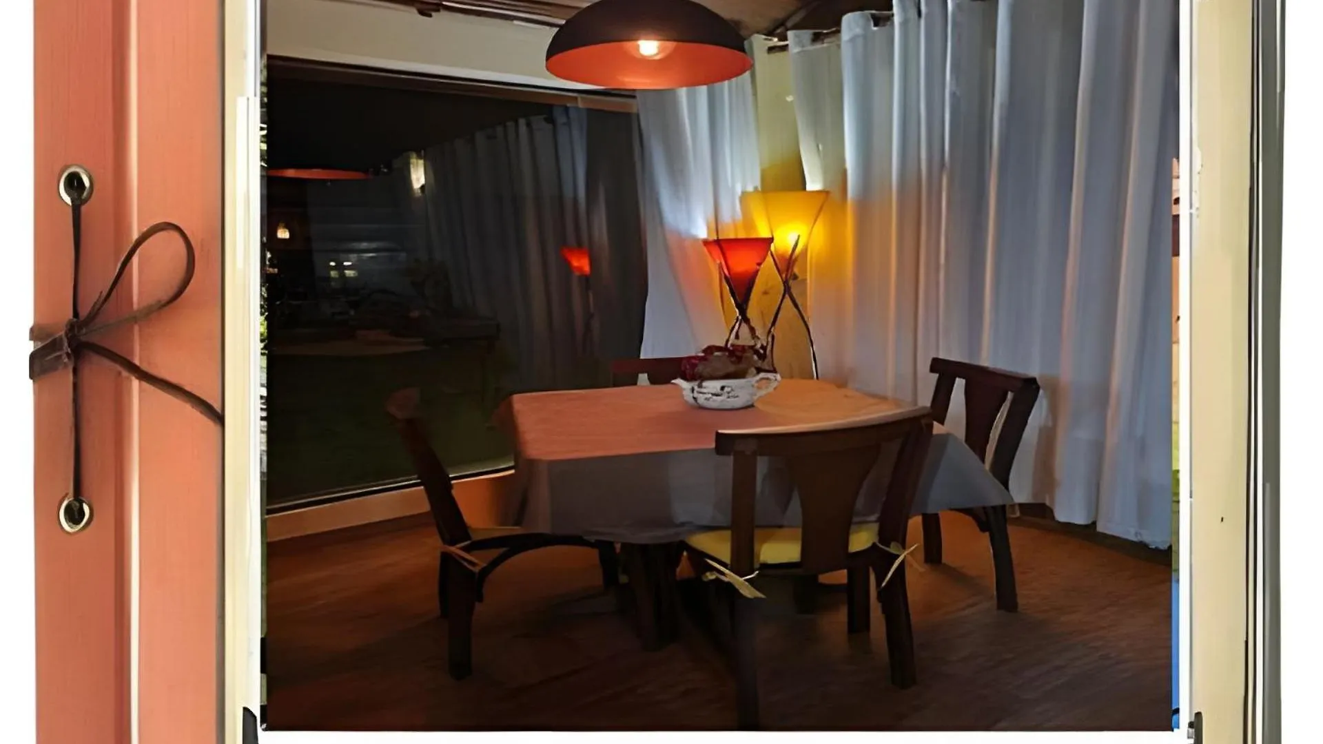 The Writer'S House Bed & Breakfast Campos do Jordao